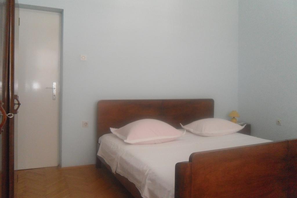 Hostel Guesthouse Mira โอมิช ห้อง รูปภาพ
